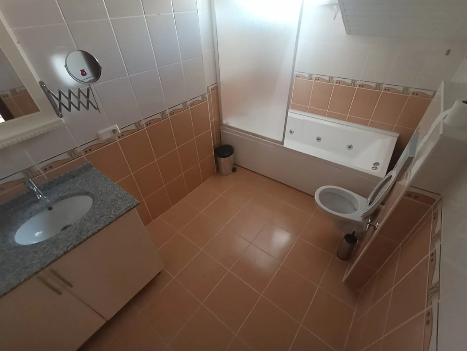 Alanya Cikcilli'de Deniz Manzaralı, Havuzlu Satılık 3+1 Dubleks Daire