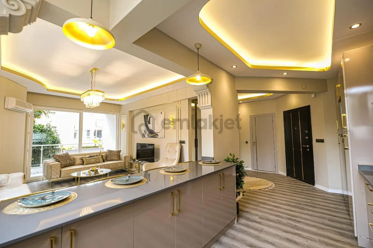 Alanya Mahmutlar Satılık 2+1 Daire | Denize 50 m, Eşyalı