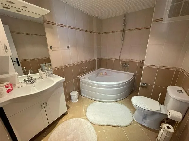 Alanya Tosmur Satılık 2+1 Daire | Havuzlu Site – EmlakJest