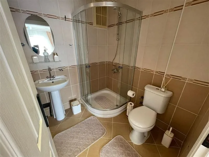 Alanya Tosmur Satılık 2+1 Daire | Havuzlu Site – EmlakJest