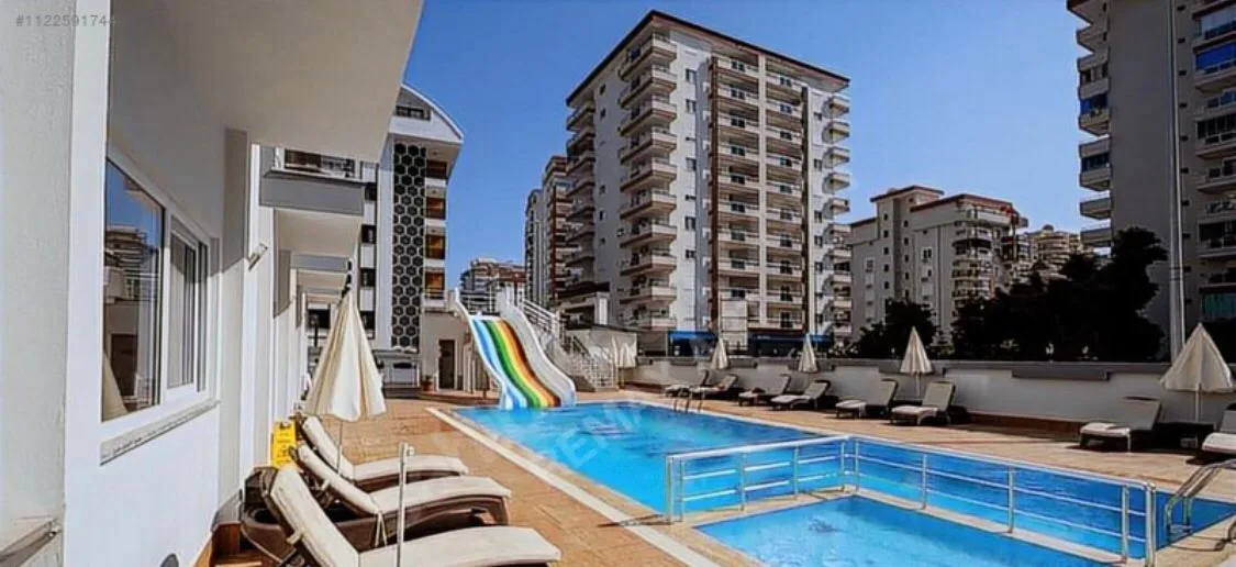 Alanya Mahmutlar Satılık 1+1 | Havuzlu Site – EmlakJest