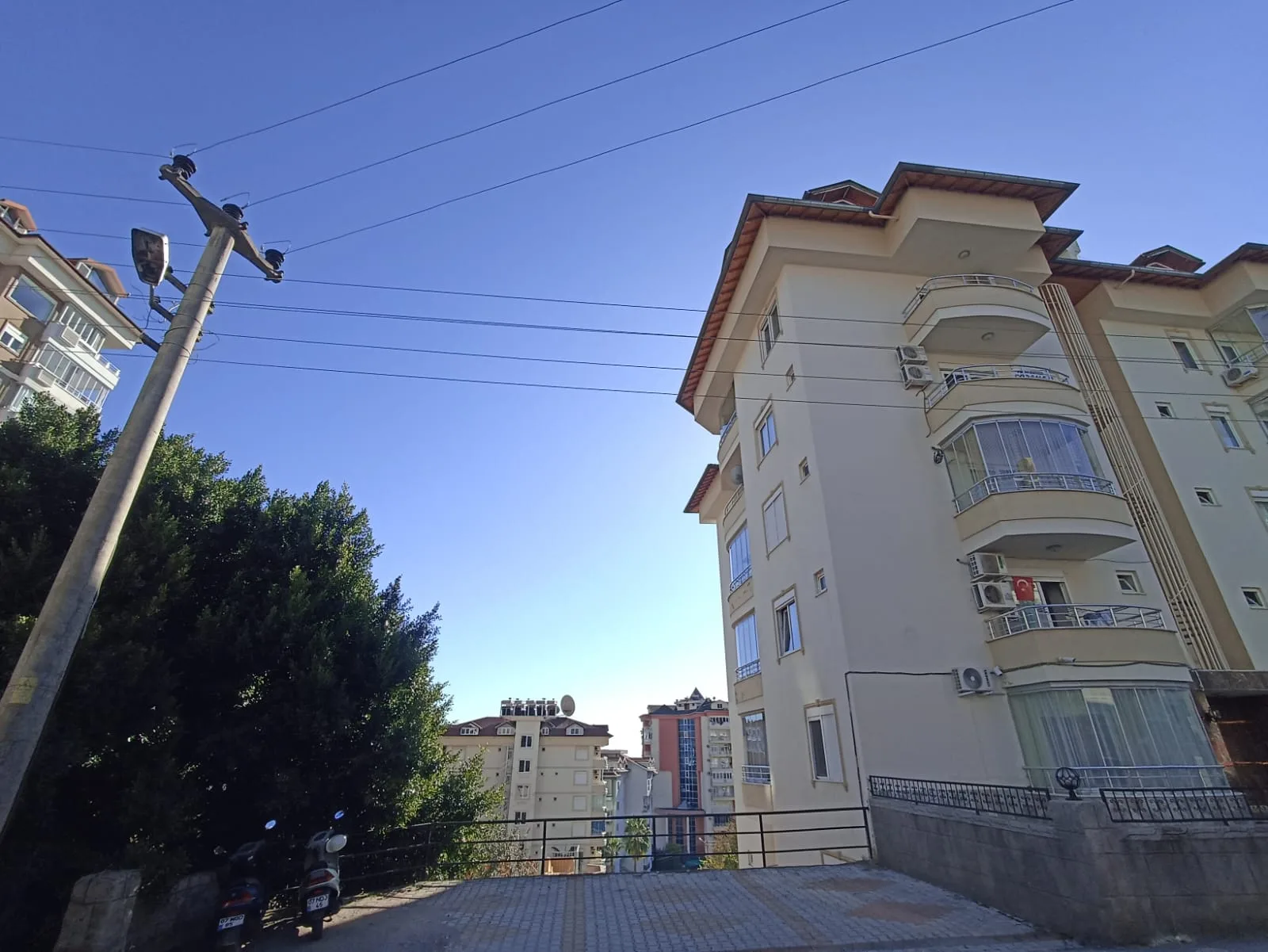 Alanya Cikcilli Kiralık Geniş Deniz Manzaralı Havuzlu Dubleks Daire