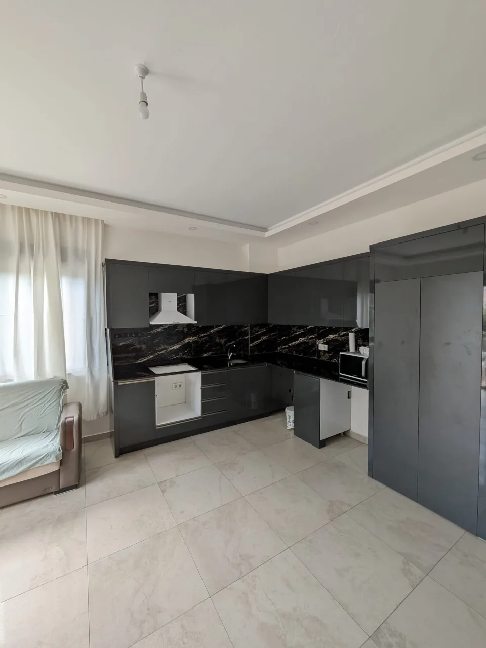 Alanya Mahmutlar Satılık 1+1 Daire | İskânlı – EmlakJest