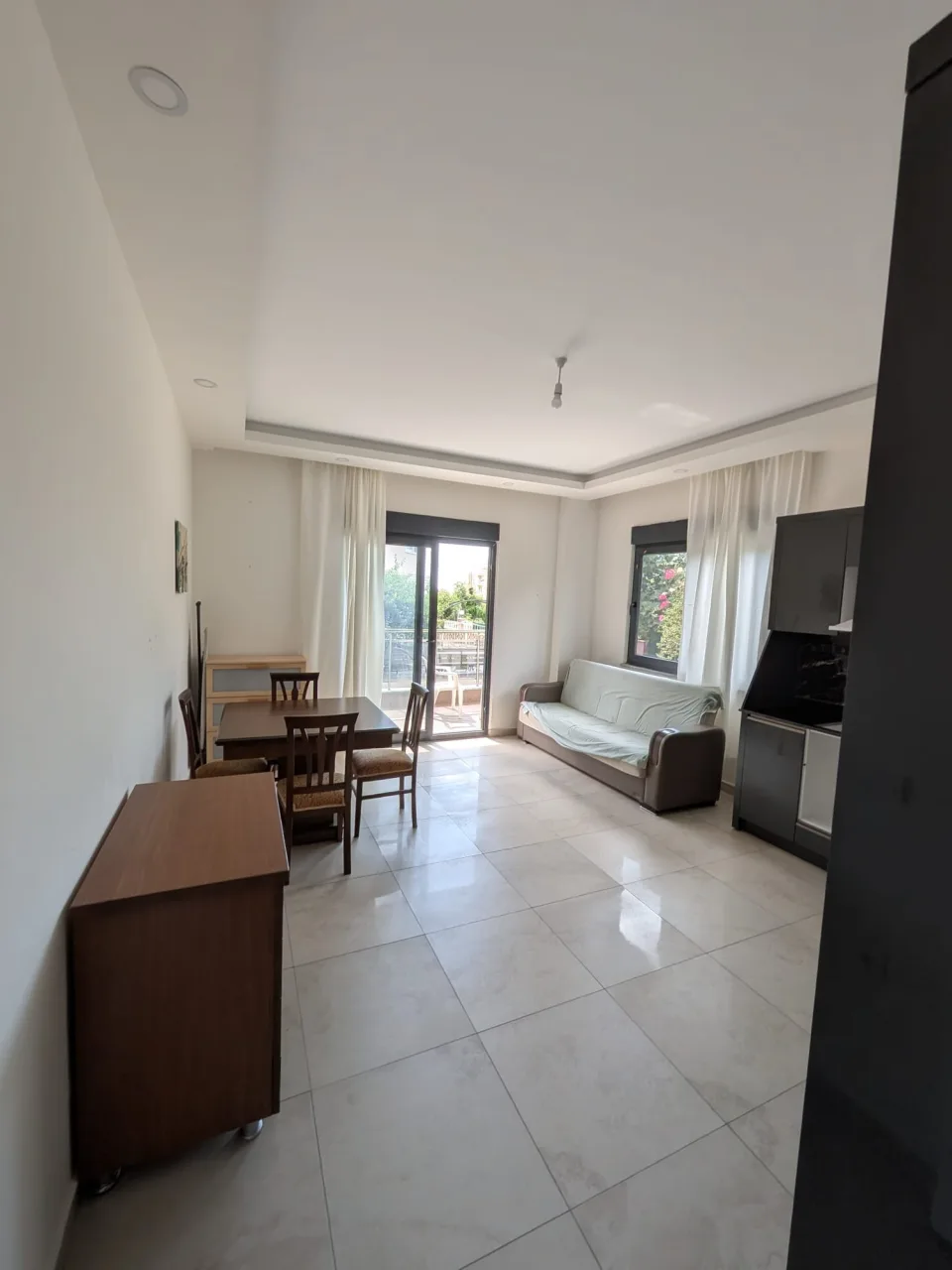 Alanya Mahmutlar Satılık 1+1 Daire | İskânlı – EmlakJest