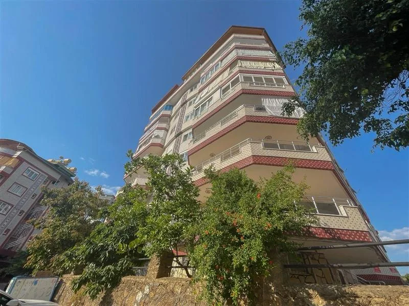 Alanya Tosmur Satılık 2+1 Daire | Havuzlu, Denize 800 m