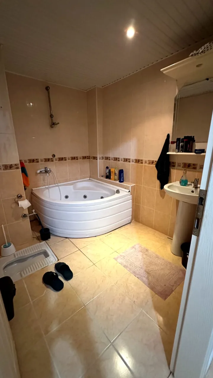 Alanya Tosmur Satılık 2+1 Daire | Havuzlu, Denize 800 m
